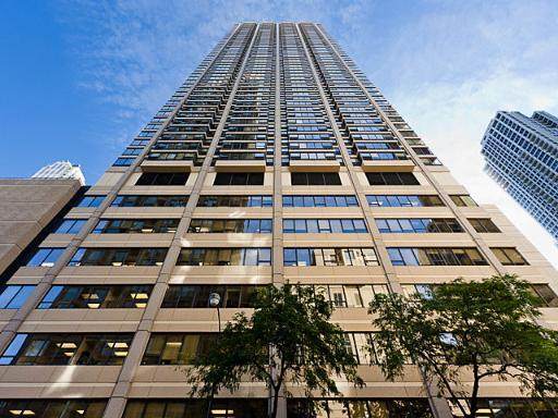 30 Huron Street - Photo 1
