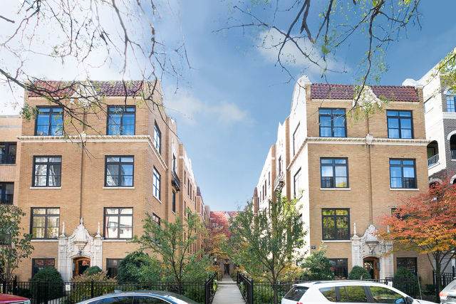 543 Roscoe Street - Photo 1