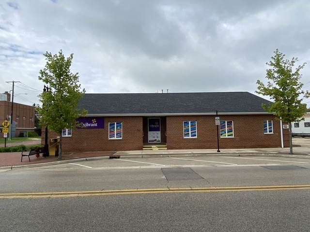 305 Locust Street - Photo 1