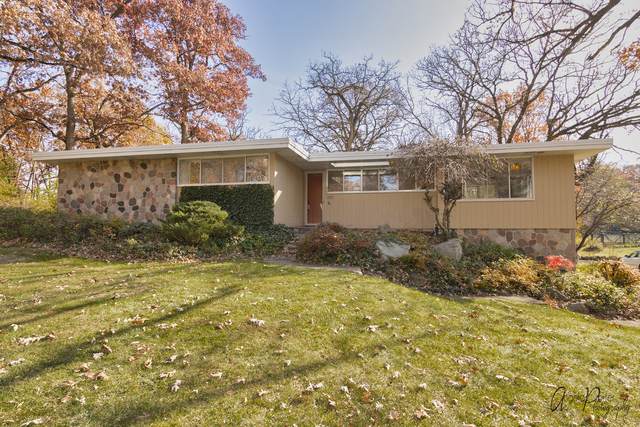 427 Maplewood Drive - Photo 1