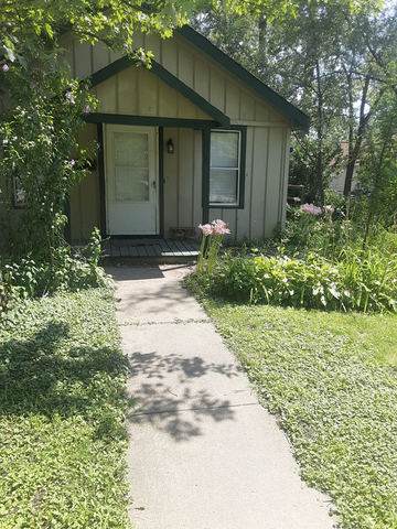 15039 Hamlin Avenue - Photo 1