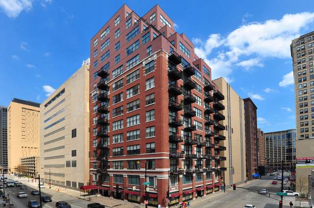 547 Clark Street - Photo 1