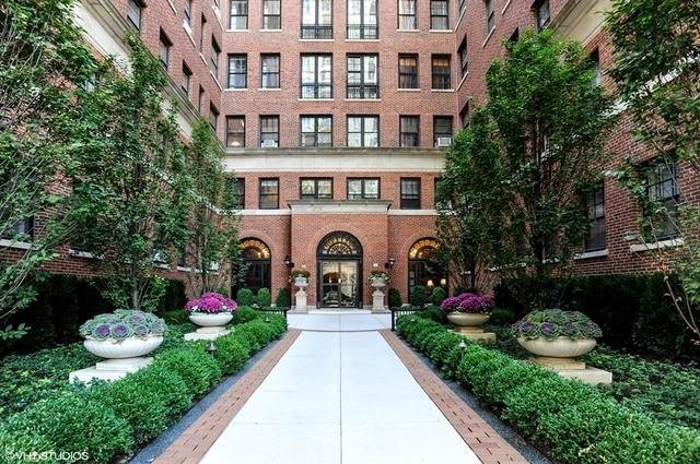 400 Deming Place - Photo 1