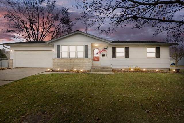 1811 7th Street - Photo 1