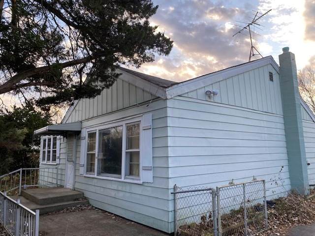 13600 Le Claire Avenue - Photo 1