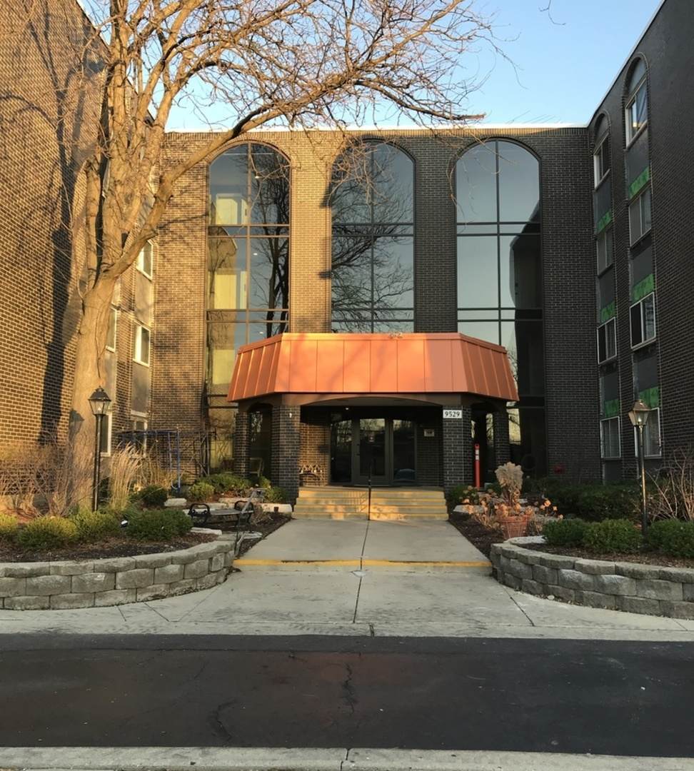 9529 Bronx Avenue - Photo 1