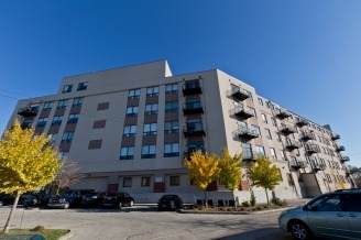 2451 Howard Street - Photo 1
