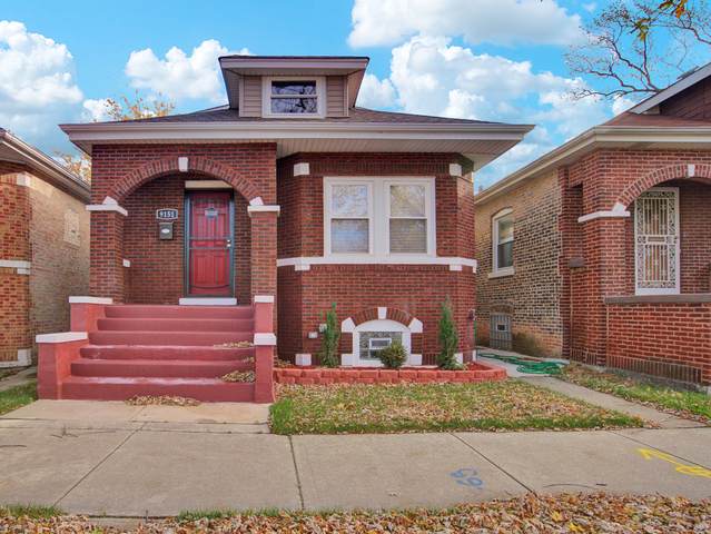 9151 Blackstone Avenue - Photo 1