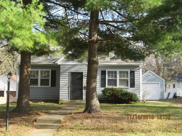 642 Ellwood Avenue - Photo 1