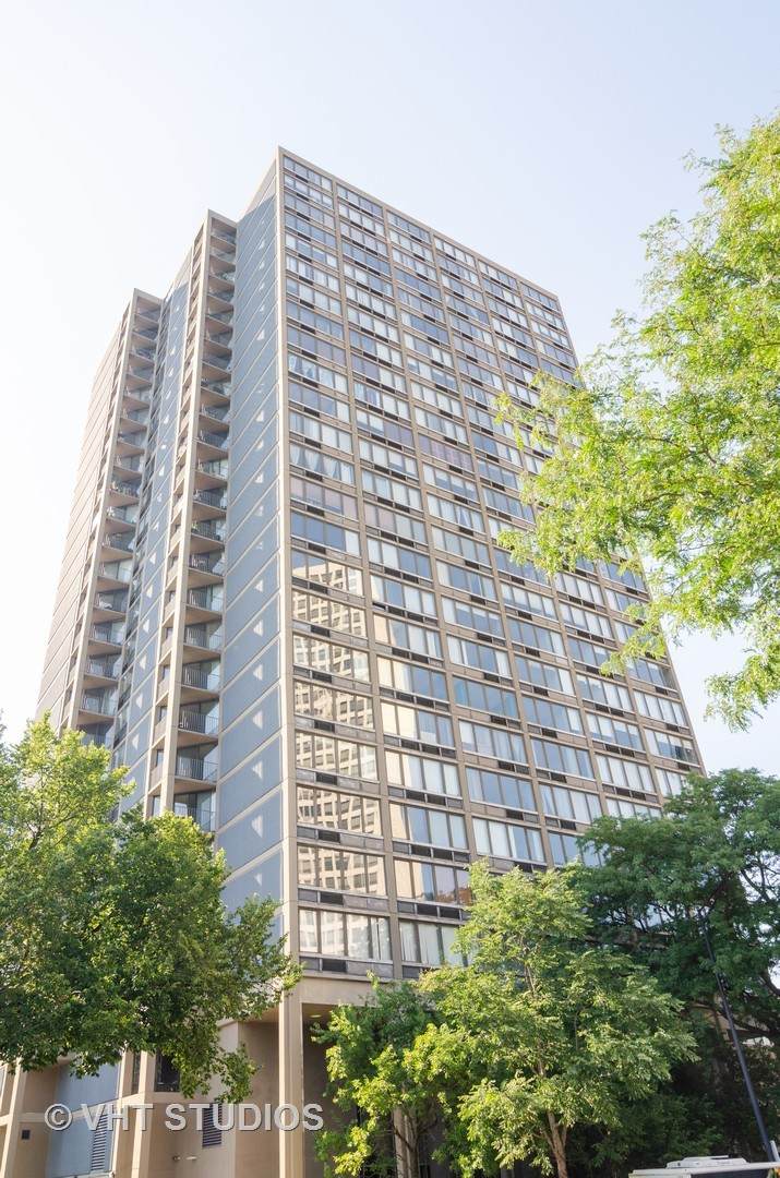 5320 Sheridan Road - Photo 1