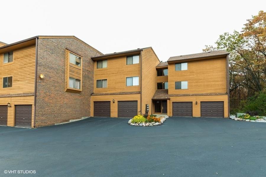 9561 Arrowhead Drive - Photo 1