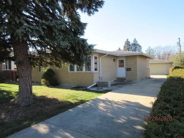 322 Broker Avenue - Photo 1