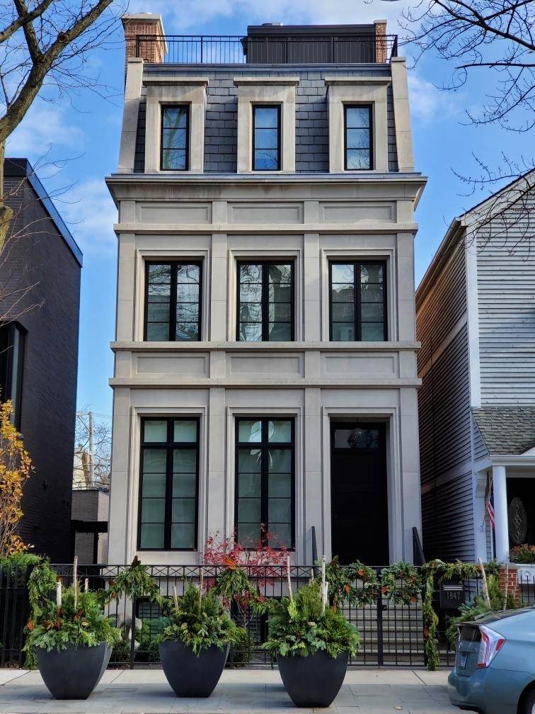 1847 Howe Street - Photo 1
