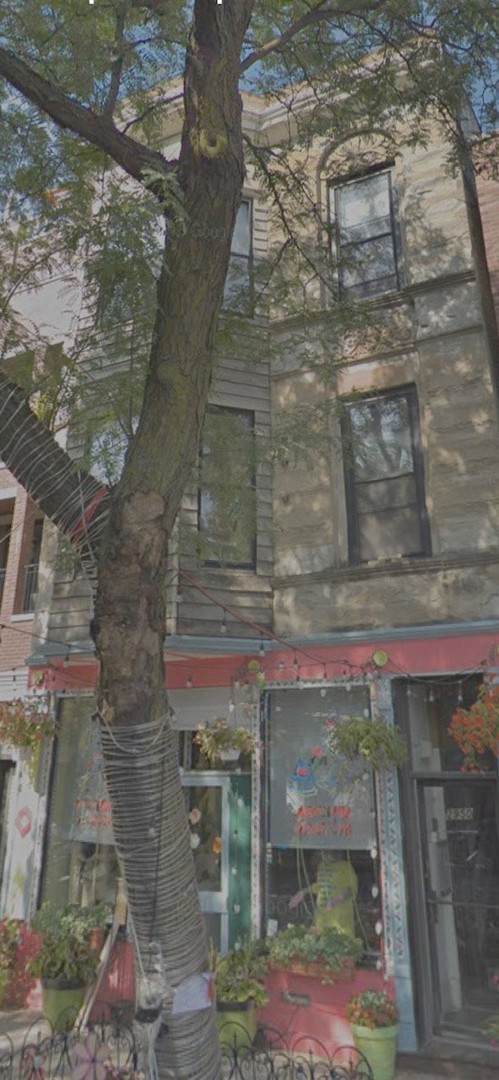 2950 Sheffield Avenue - Photo 1