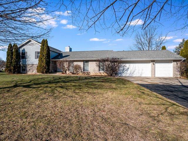 12N862 Hummingbird Street - Photo 1
