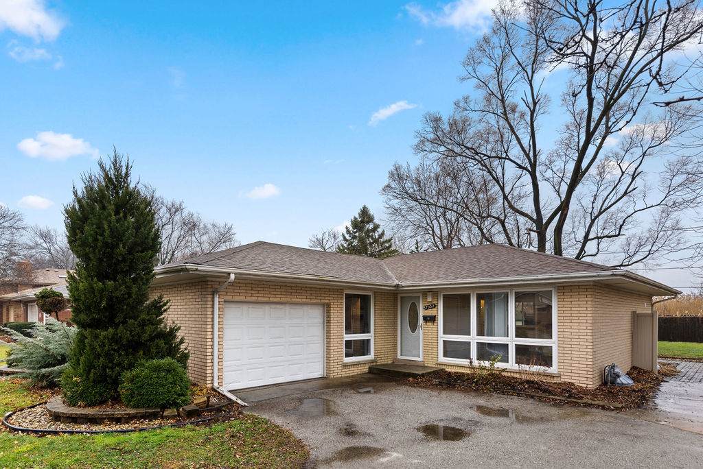 17002 Wausau Avenue - Photo 1