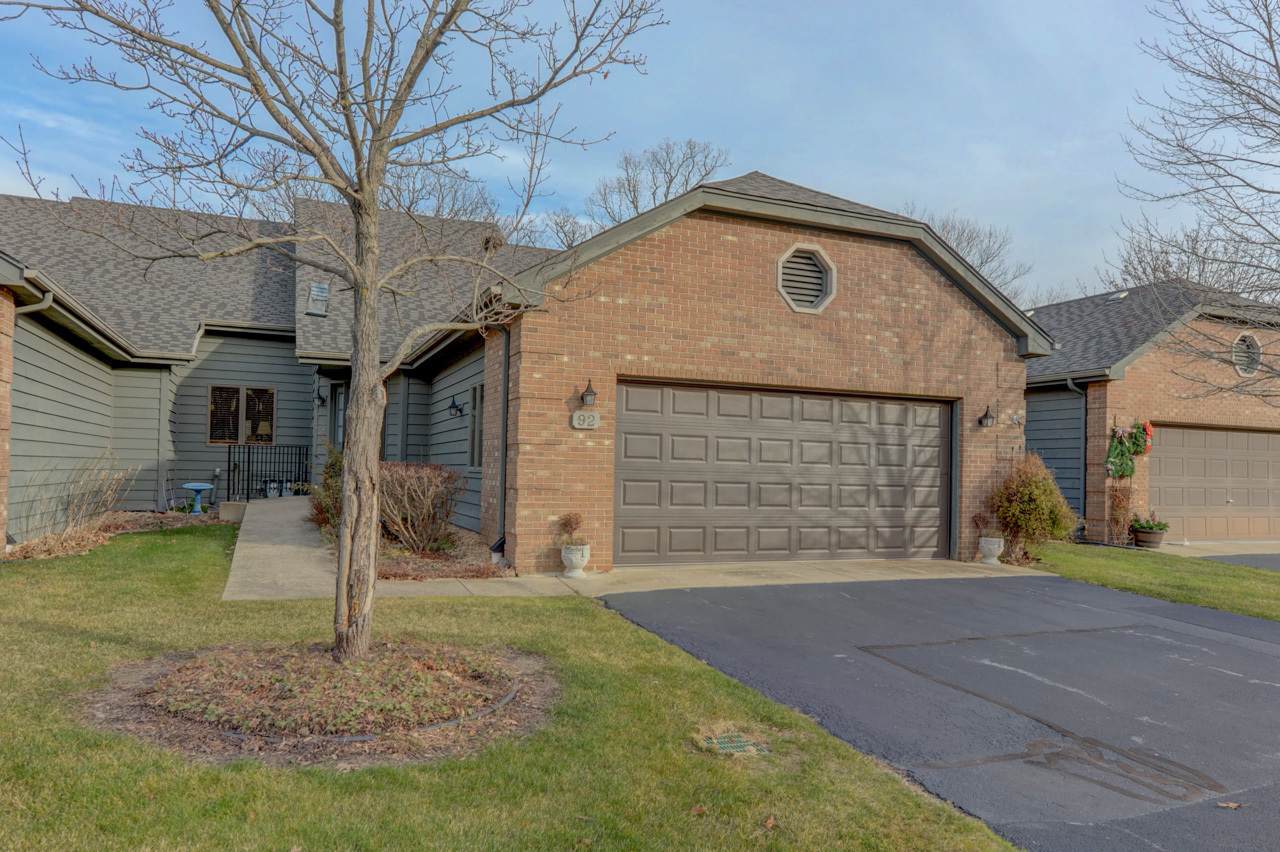92 Village Woods Drive - Photo 1