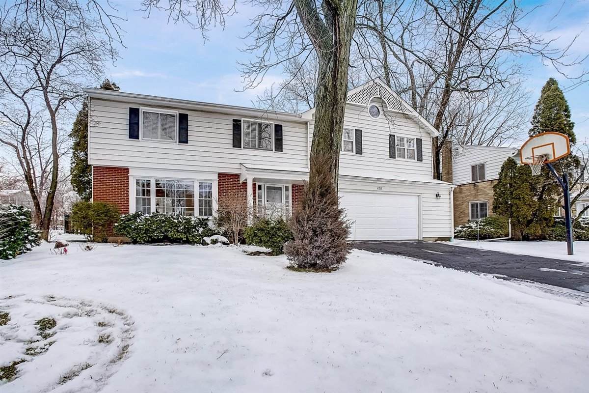 1138 Country Lane - Photo 1