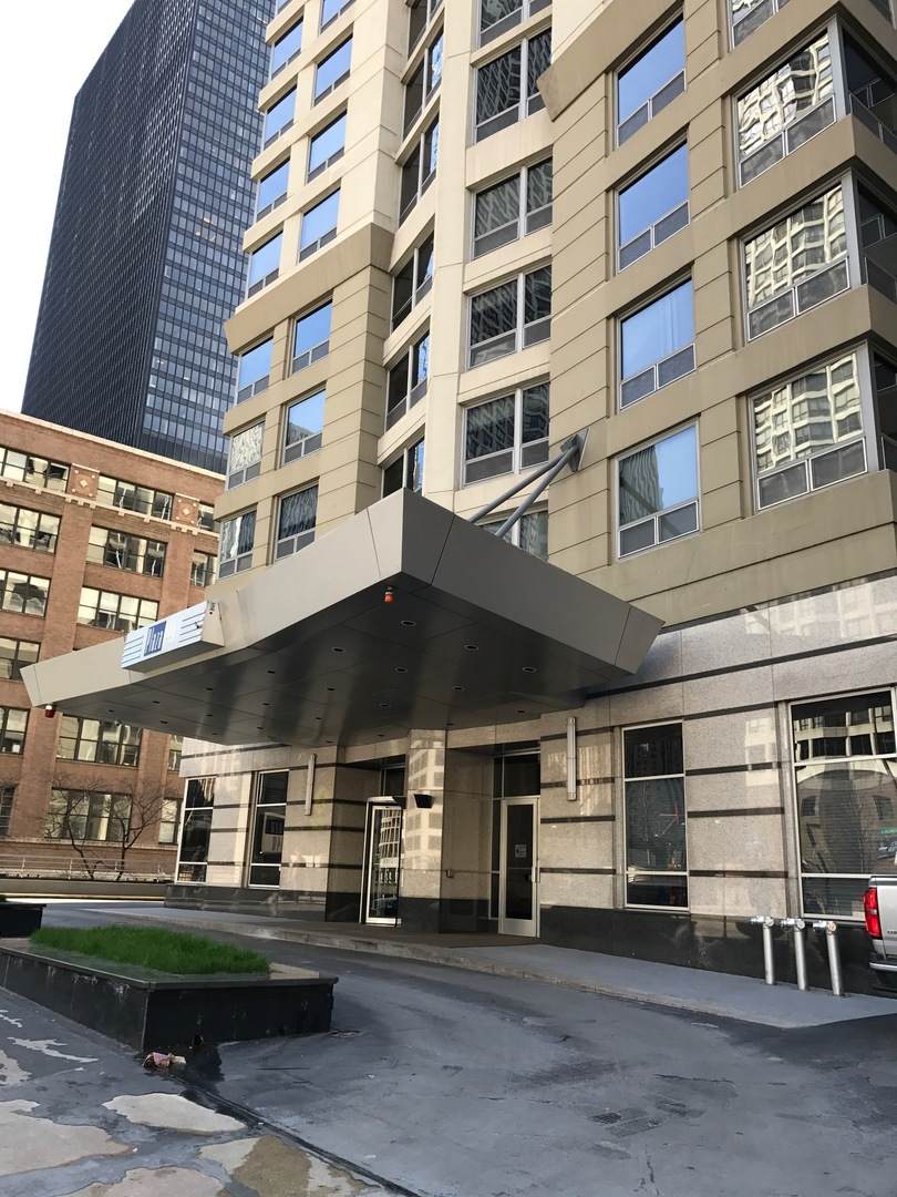 440 Wabash Avenue - Photo 1