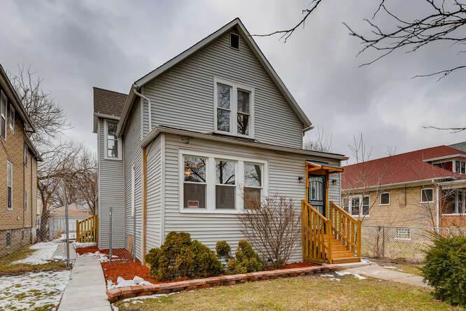 9434 Langley Avenue - Photo 1