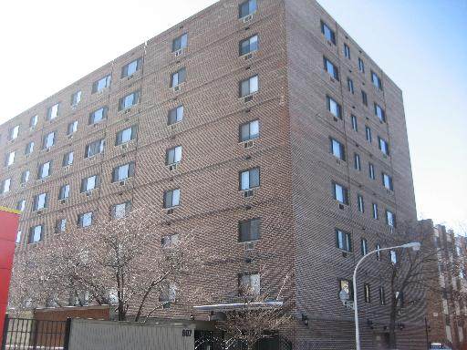 607 Wrightwood Avenue - Photo 1