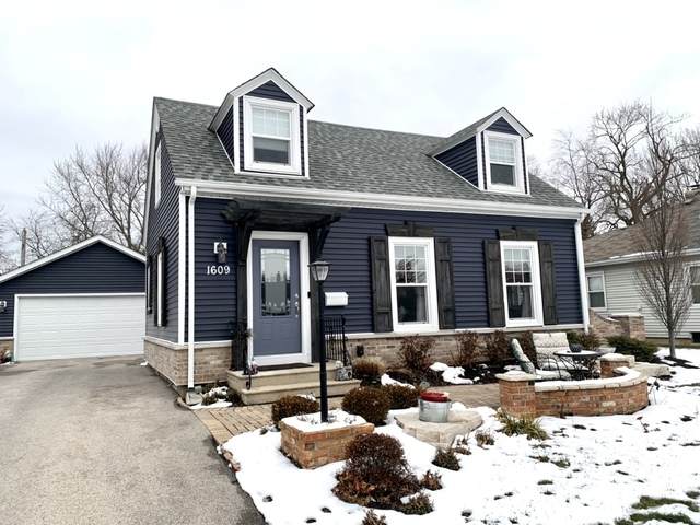 1609 Marquette Road - Photo 1