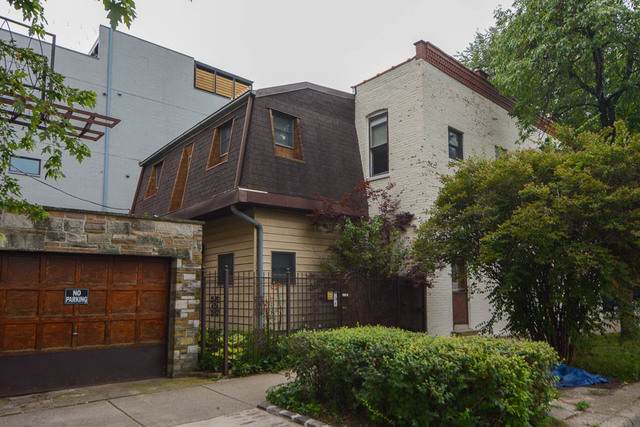 2823 Shakespeare Avenue - Photo 1