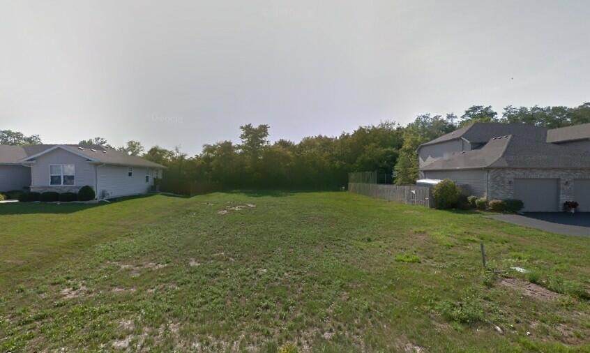 302 English Lane - Photo 1