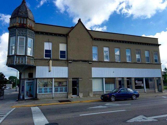 502 Main Street - Photo 1
