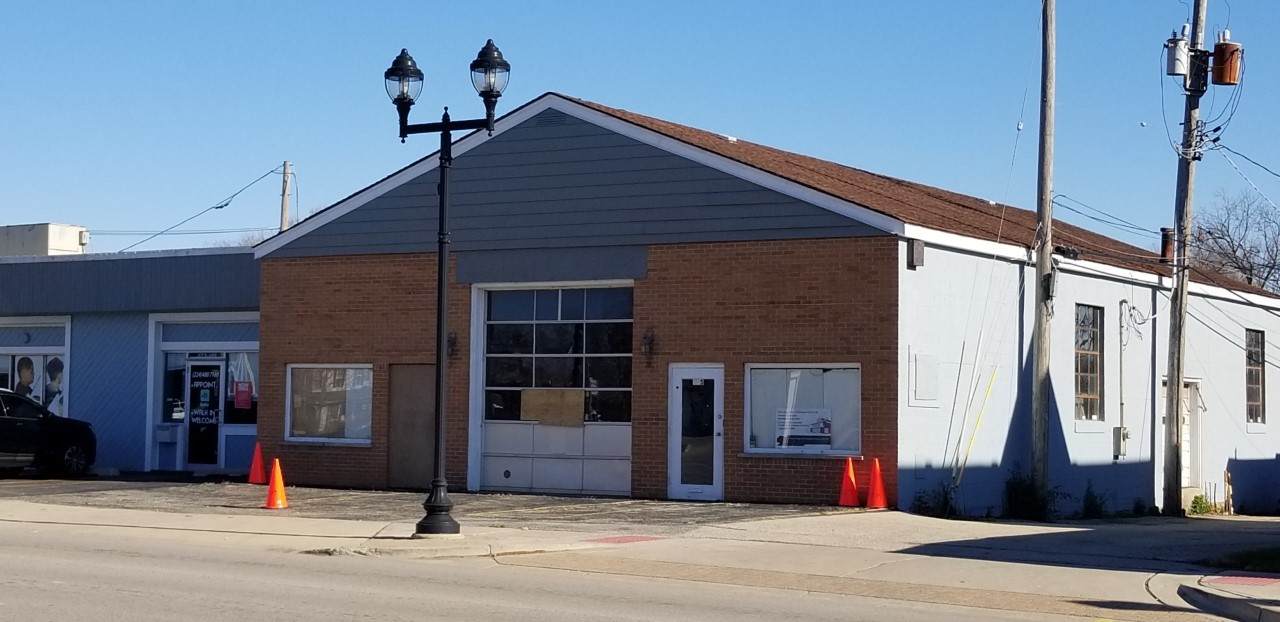 615 Lake Street - Photo 1
