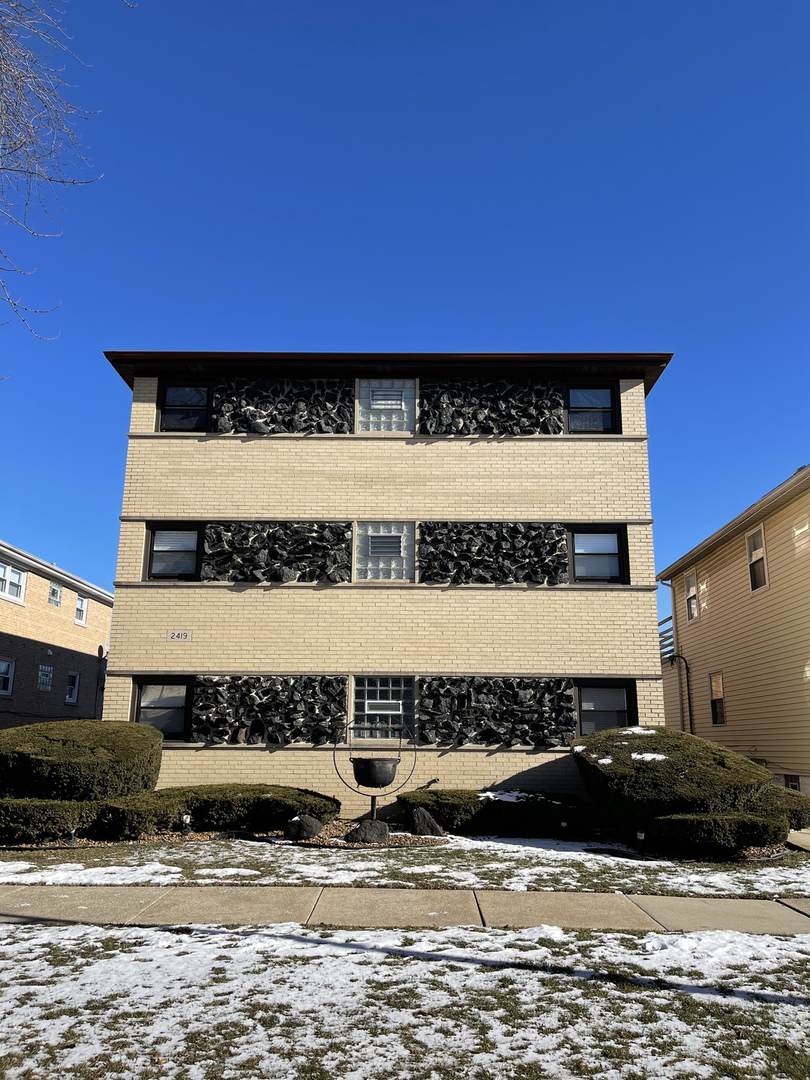 2419 77TH Avenue - Photo 1