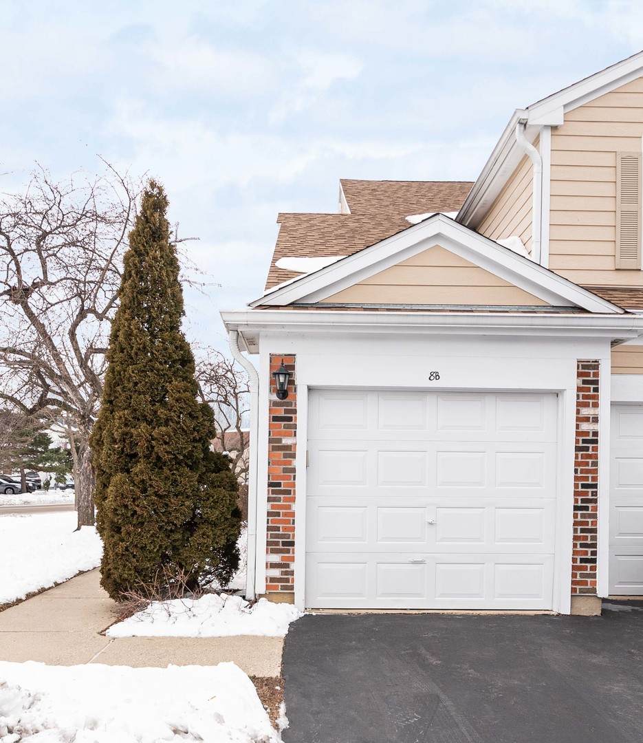 8 Adams Court - Photo 1