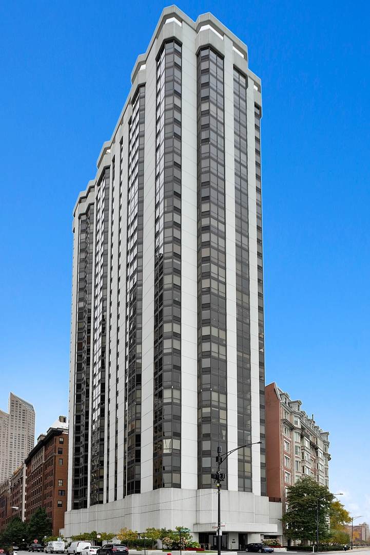 990 Lake Shore Drive - Photo 1