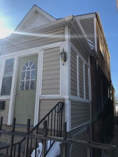 3448 Leavitt Street - Photo 1