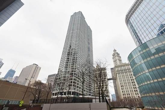 405 Wabash Avenue - Photo 1