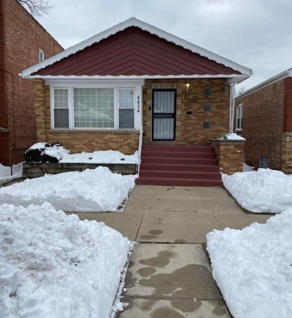 8454 Crandon Avenue - Photo 1