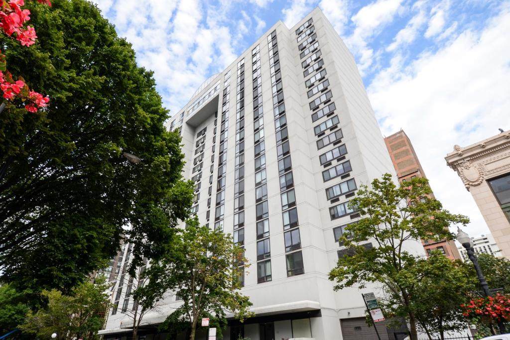 1221 Dearborn Street - Photo 1