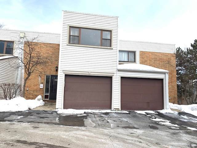 364 Oaktree Court - Photo 1