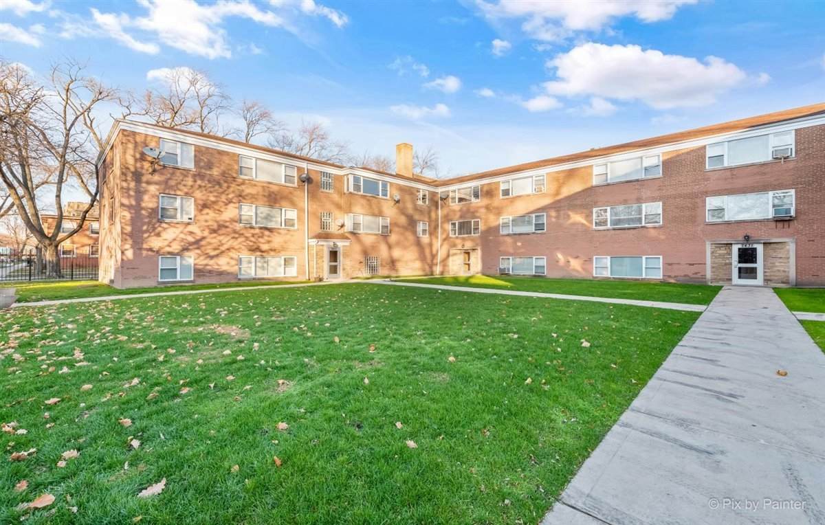 7431 Winchester Avenue - Photo 1