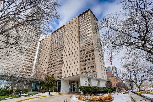 3950 Lake Shore Drive - Photo 1