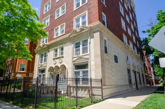 7450 Greenview Avenue - Photo 1