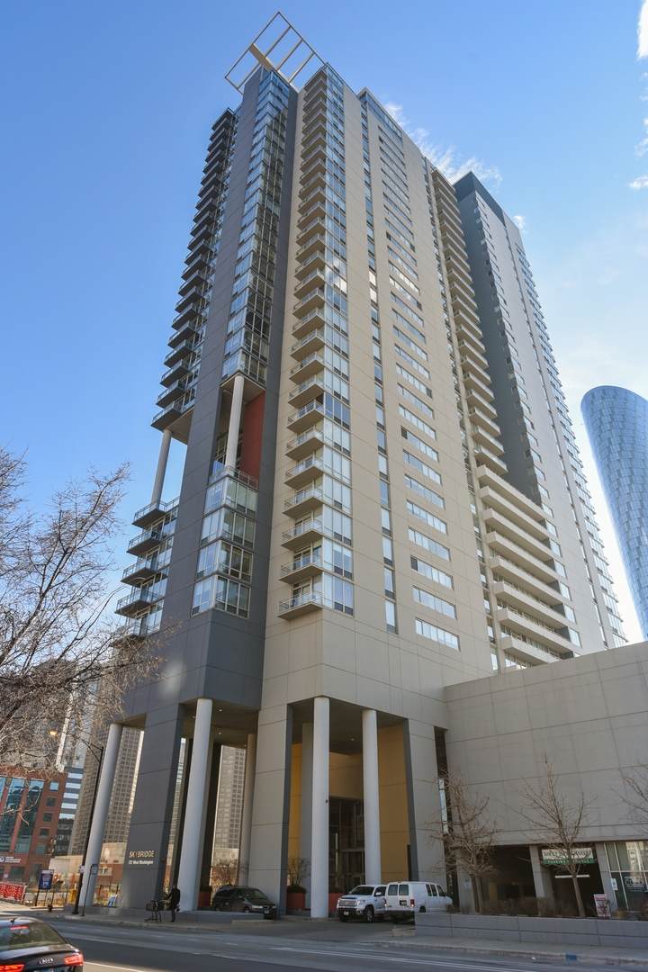 737 Washington Boulevard - Photo 1