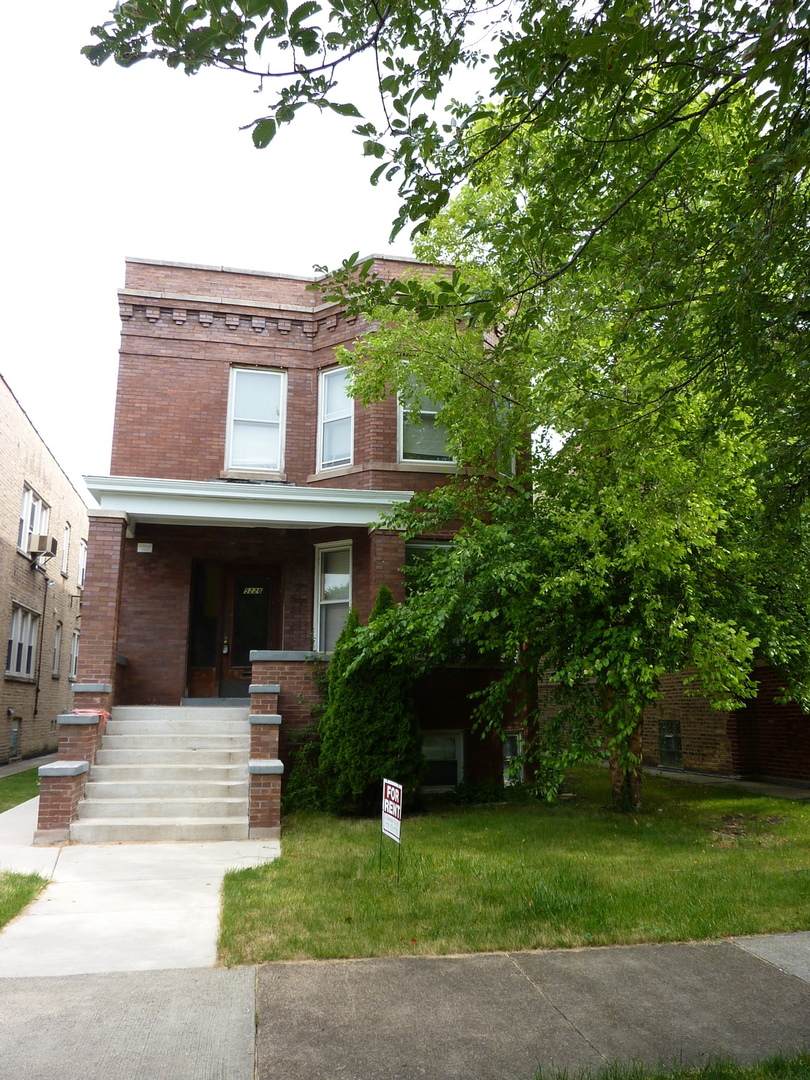 5226 Hutchinson Street - Photo 1