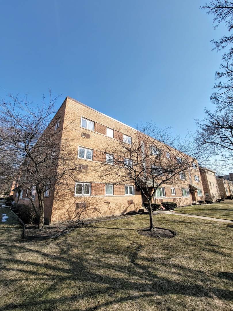 349 Custer Avenue - Photo 1