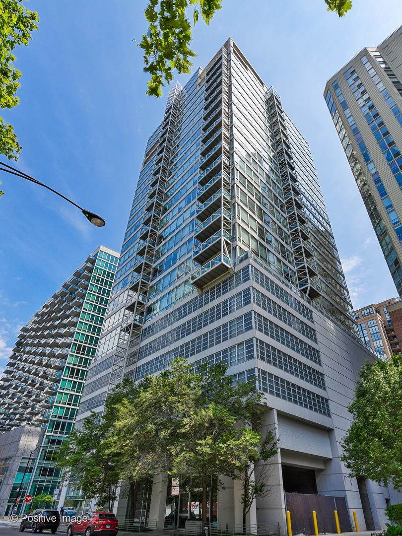 653 Kingsbury Street - Photo 1