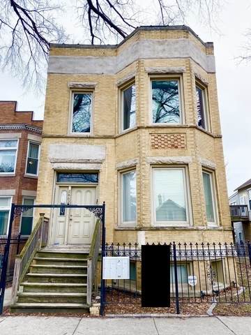 2862 Belden Avenue - Photo 1