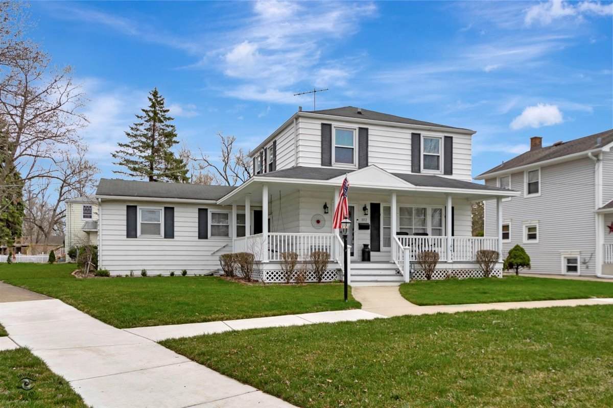 102 Washington Street - Photo 1