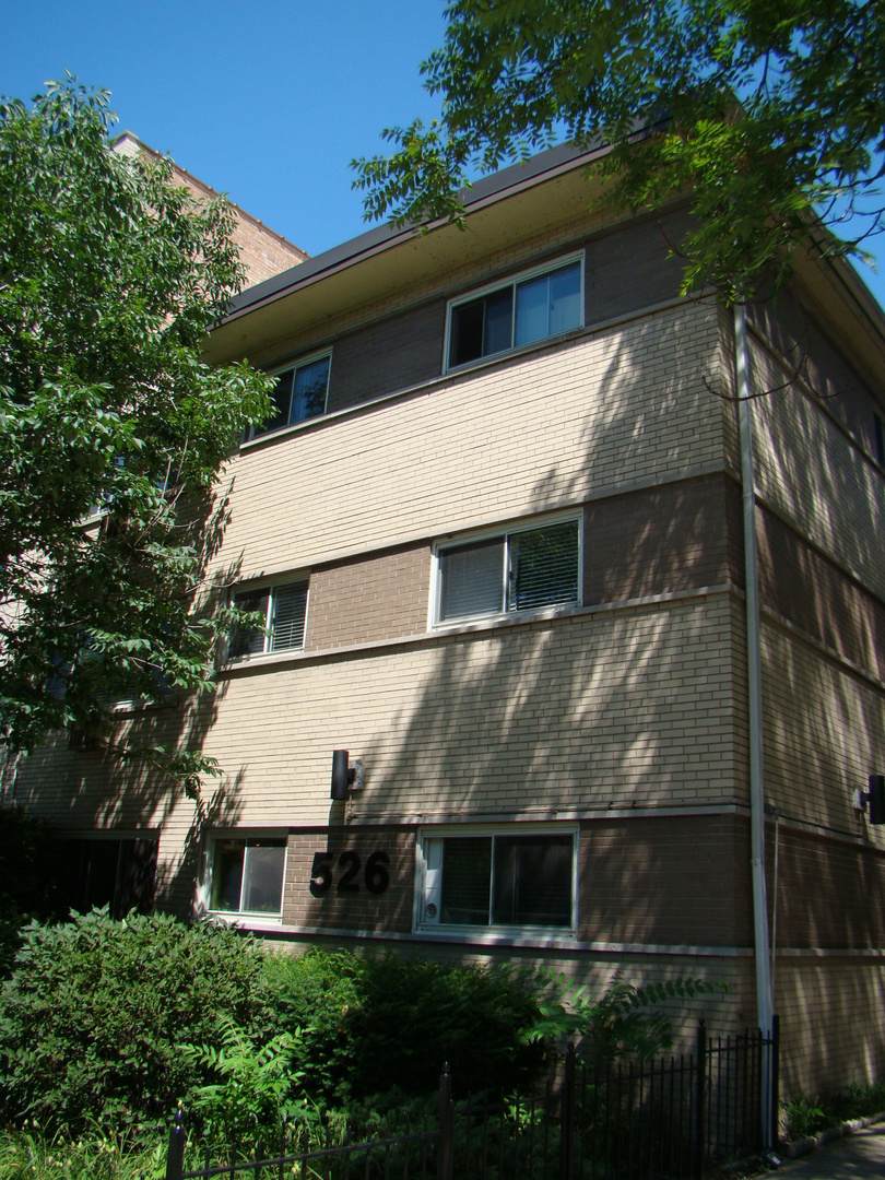 526 Roscoe Street - Photo 1
