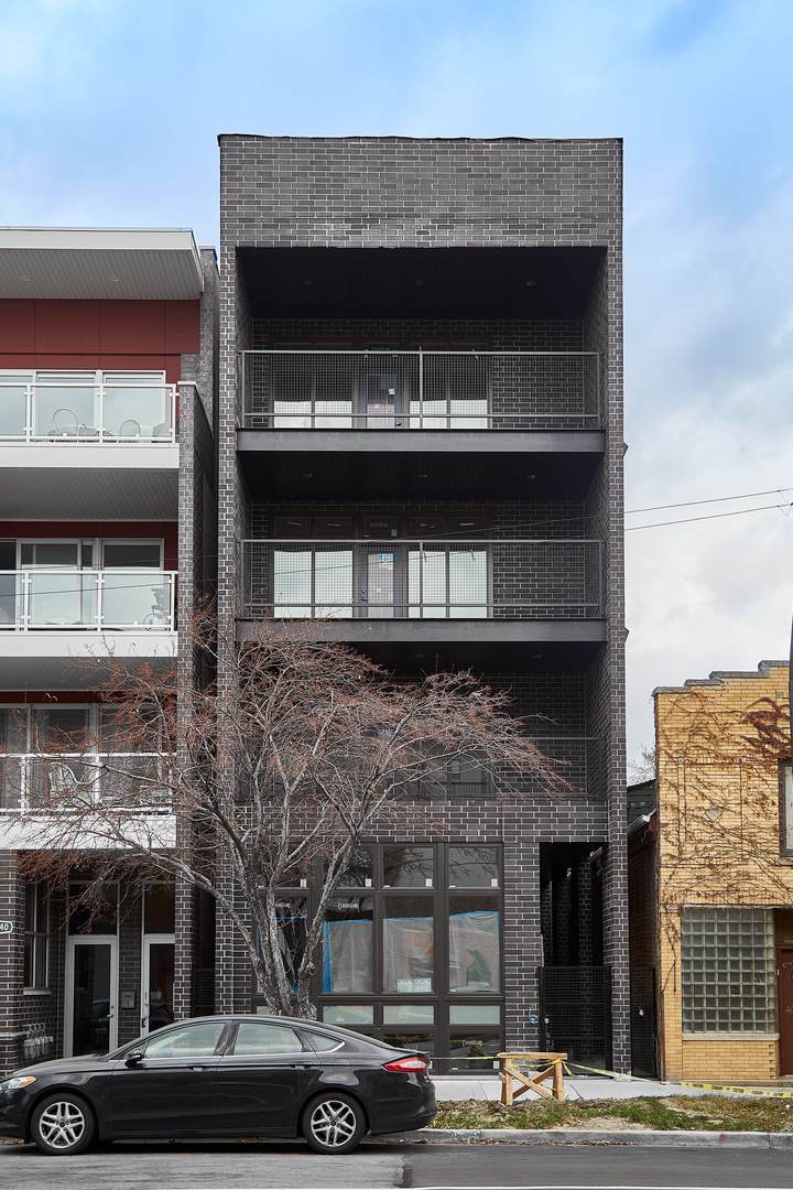 2738 Chicago Avenue - Photo 1