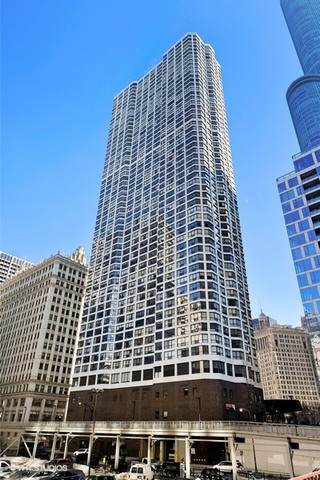 405 Wabash Avenue - Photo 1